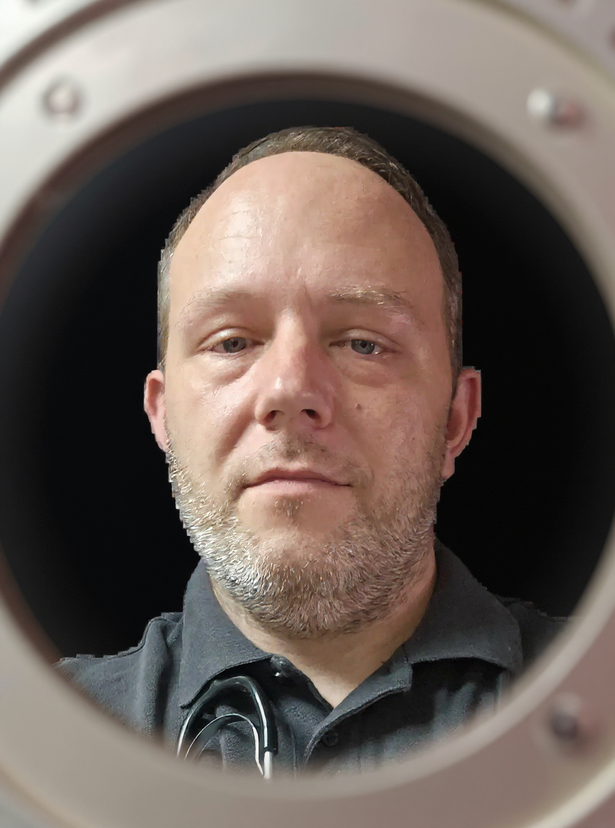 Dennis Gutjahr bei der Hundeberatung